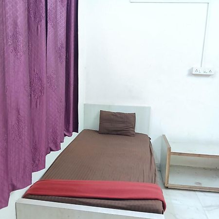 Asian Rest Rooms 奥兰加巴德 外观 照片